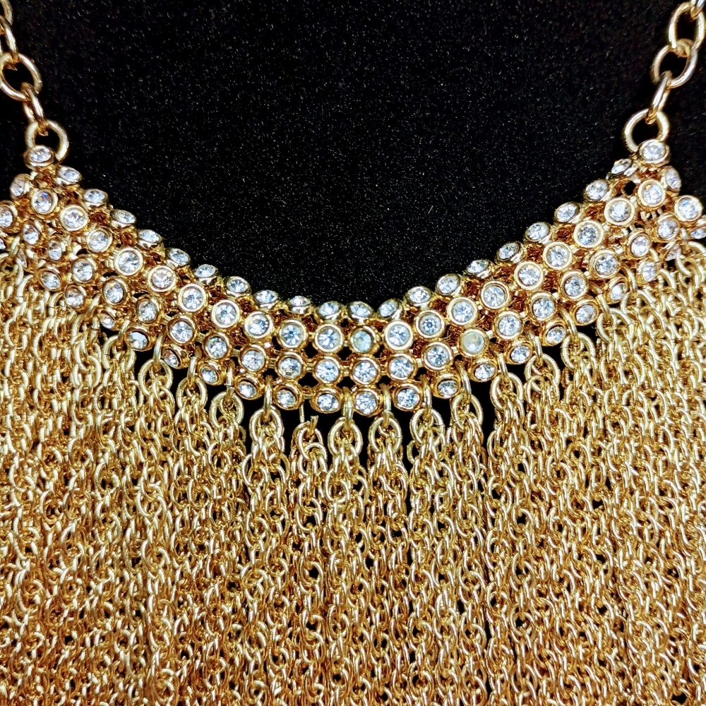 Ann Taylor Gold tone Cascade Necklace - Picture 4 of 5